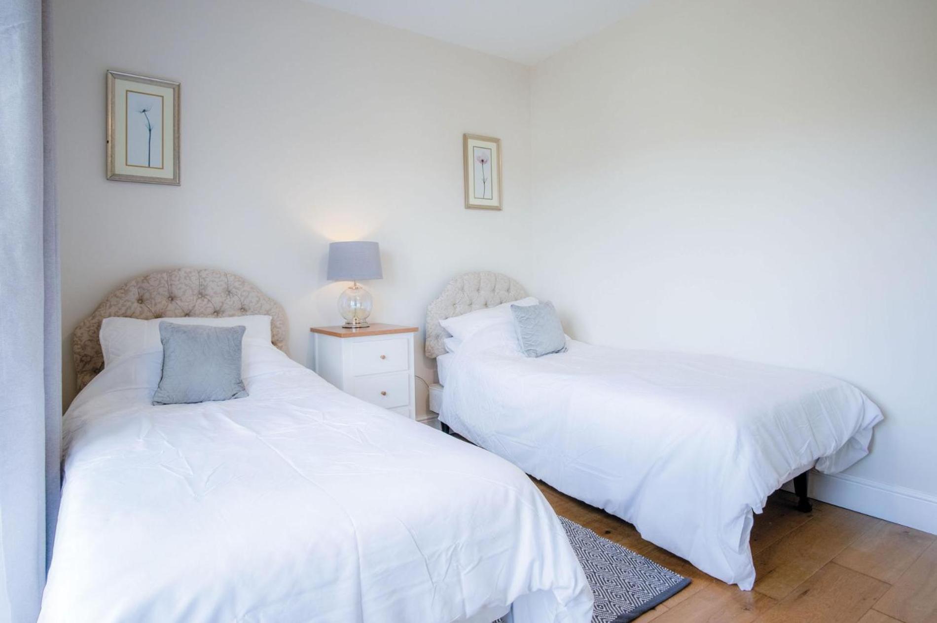 Sorrento - 3 Bed Holiday Home - Wisemans Bridge Stepaside  Екстер'єр фото